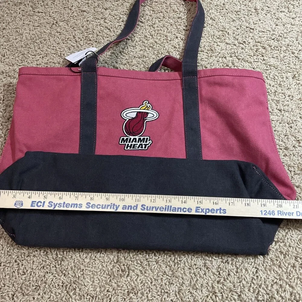 NBA Miami Heat Logo large Tote Bag GAP black/red Canvas 21x11.5x10 NWT $58